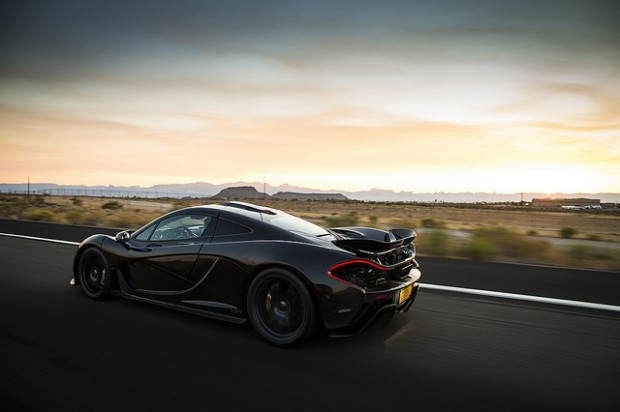 McLaren_P1_2